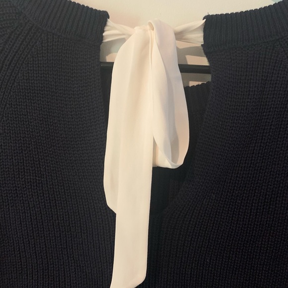 Navy LOFT sweater with bow - Picture 3 of 4